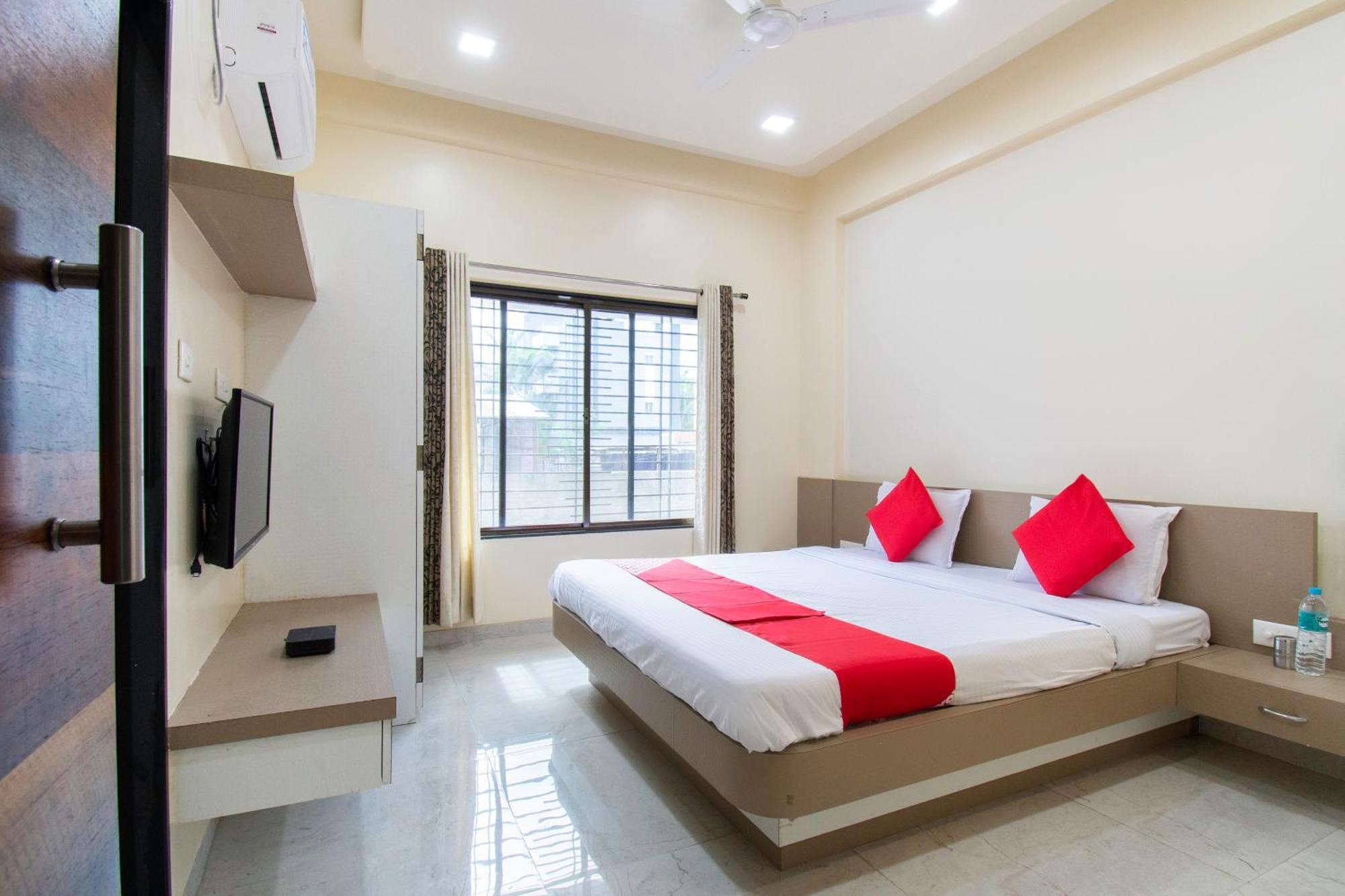 Hotel O Hari Vitthala Palace Sonai Kültér fotó